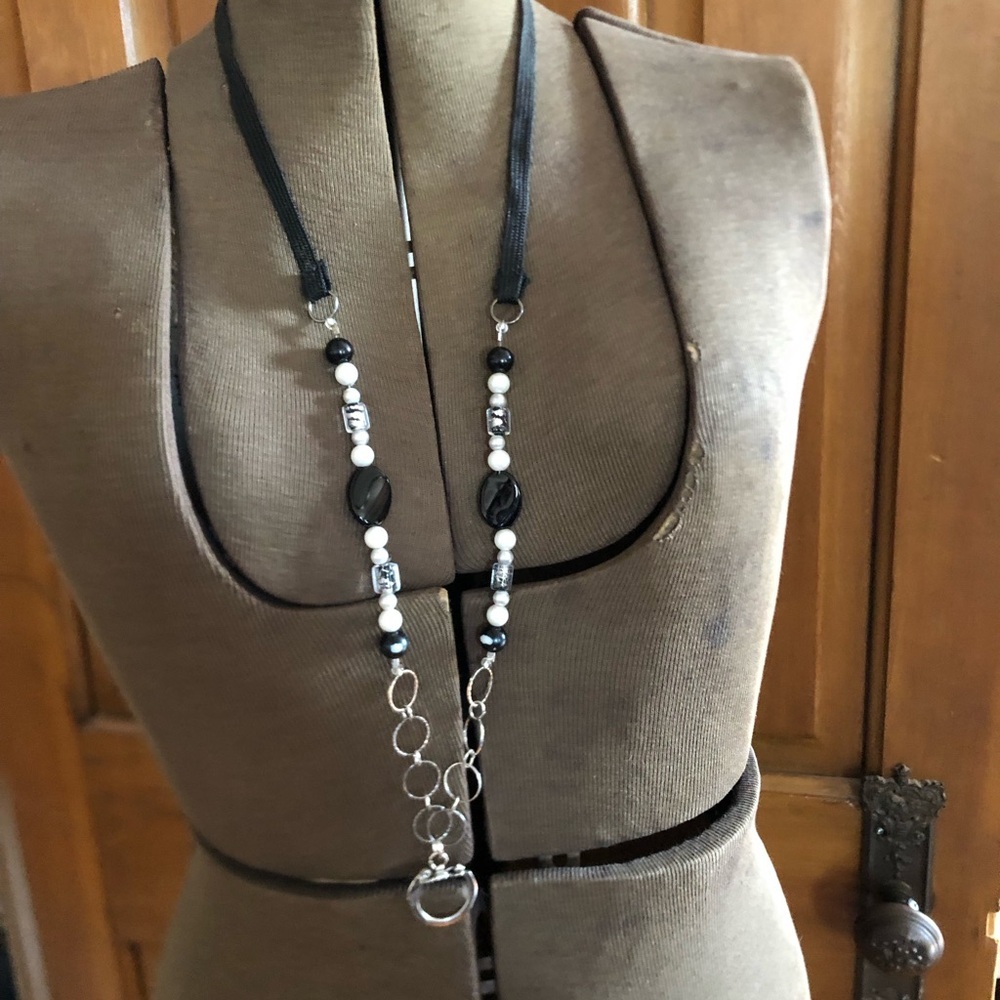 Black & White Glass Beaded Lanyard